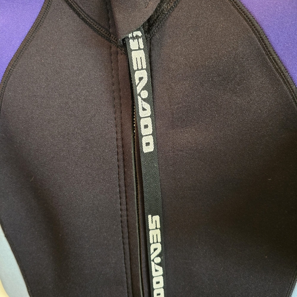 NWT Seadoo Women's 3MM Shorty Wetsuit - Black Blue Purple Small - Picture 6 of 11